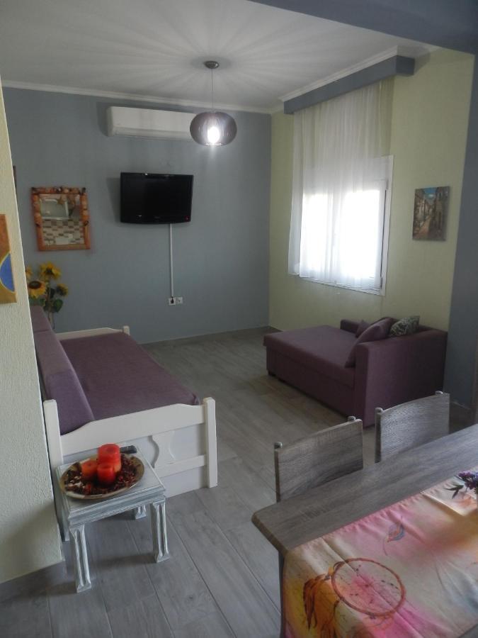 Zephyros Family Apartments Ormos Panagias Exterior foto